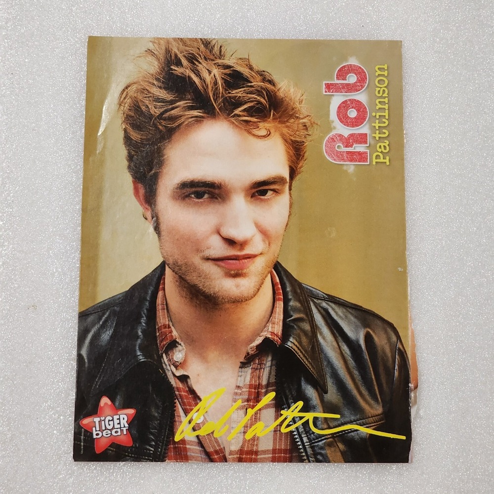 Robert Pattinson Nathan Kress Miranda Cosgrove poster pinup clipping 2000s 8x10